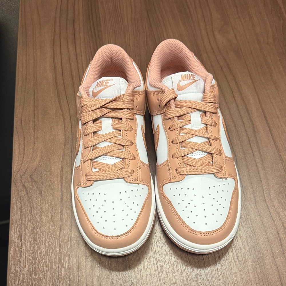 Nike Women's Peach and White Sneakers - Picture 3 of 5